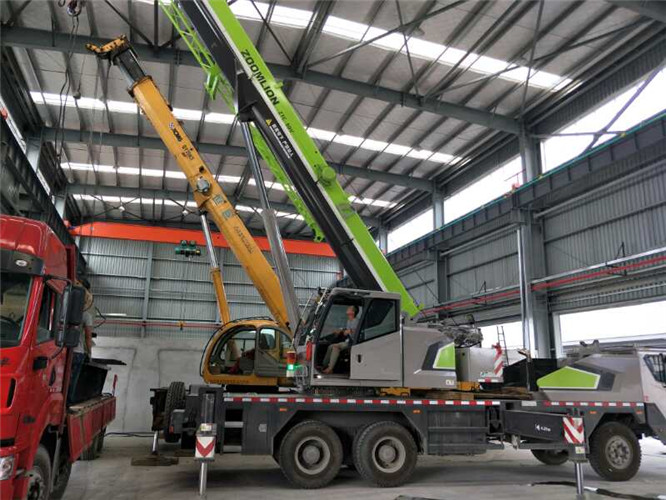 江海区高空车出租需要注意哪些安全事项？